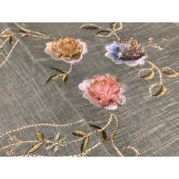 Sheer Light Green Table Runner & Matching Mat Floral Embroidered 3D Carnations - Picture 8 of 16